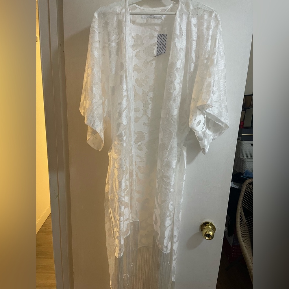Silence + Noise Cream Sheer Kimono